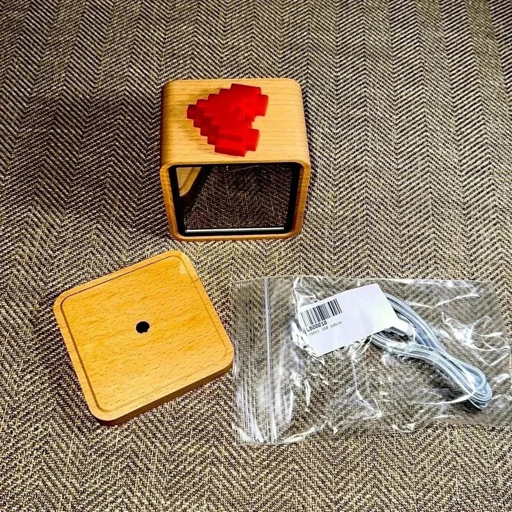 LOVEBOX Black & White Edition Wifi Messaging System